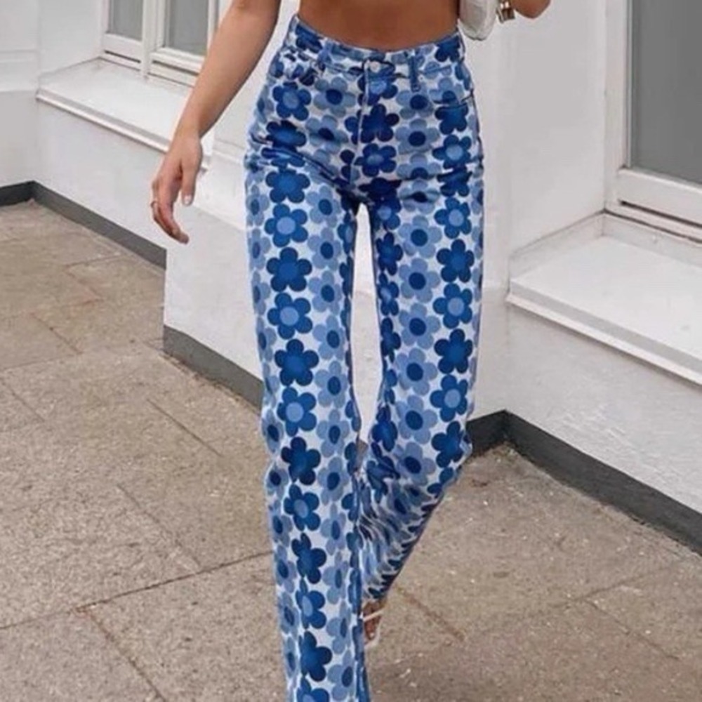 Zara Blogger‎ Favorite Retro Daisy Blue Floral Jeans in US 8